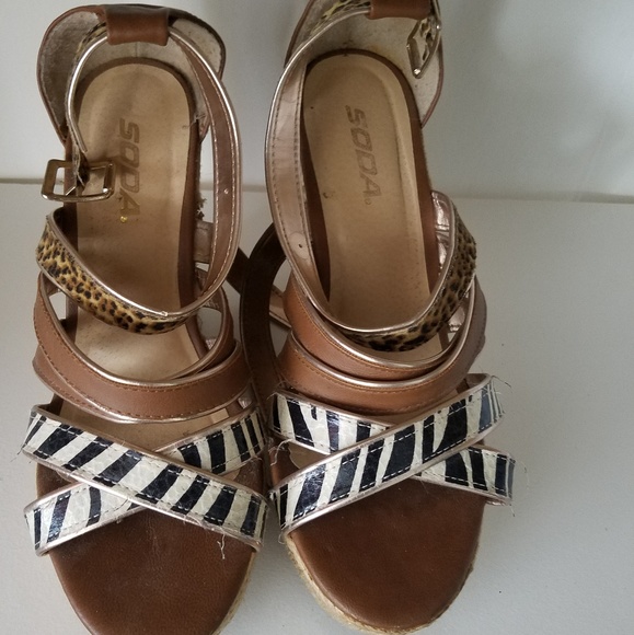 Shoes - Picture 2 of 3